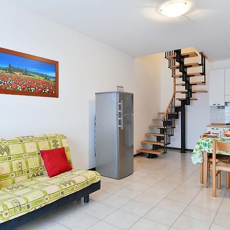 شقة كاوْرلي  في Apartament With Swimming Pool المظهر الخارجي الصورة